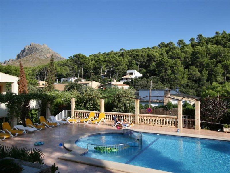 Pinos Altos Apartments Cala de Sant Vicenc Buitenkant foto